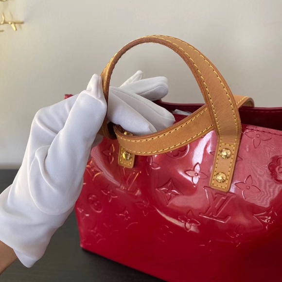 Authentic Louis Vuitton - Picture 6 of 12